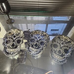Silver Jeans Black‎ and White Handmade Glass Decor